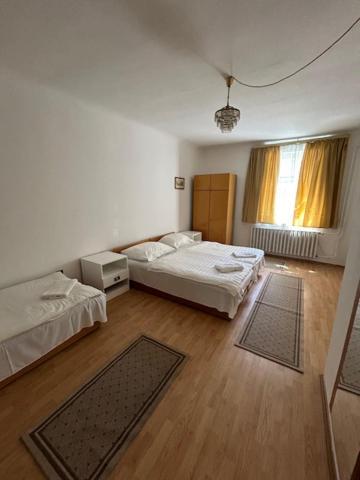 Corvin Panzio Bed & Breakfast Győr Exterior foto